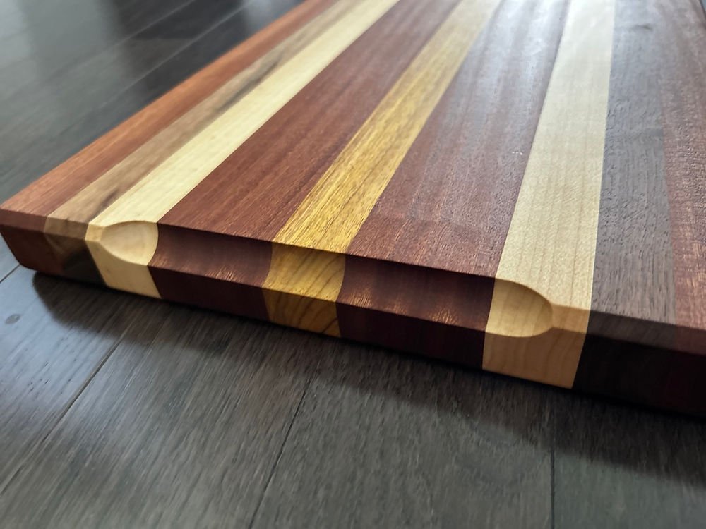 African Sapele and Canary Wood Cutting Board - CUB-ED001