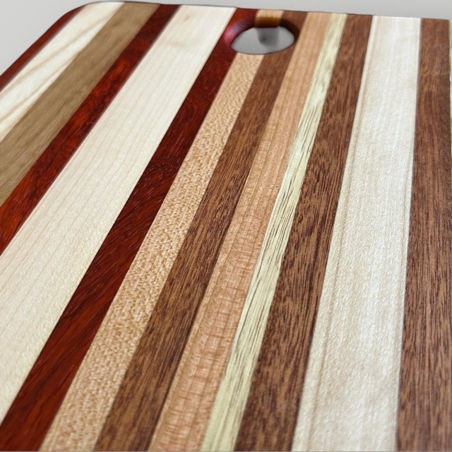 Exotic Hardwood Cutting Board - CUB-SQ004